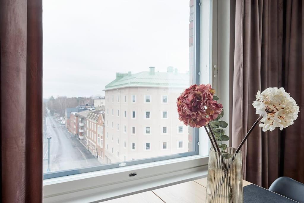 Rauhallinen Kolmio Omalla Saunalla Tampereen Keskustassa Zewnętrze zdjęcie